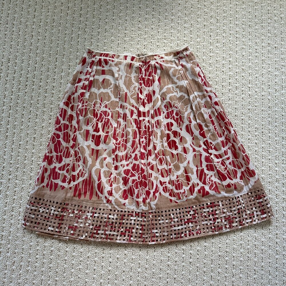 Elie Tahari pleated A-line skirt with perforated detail